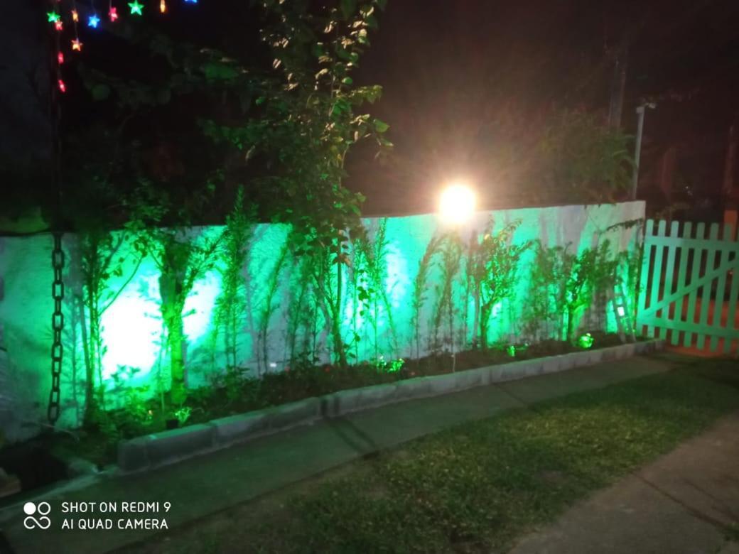 Hospedagem Lagoinha ウバトゥバ エクステリア 写真