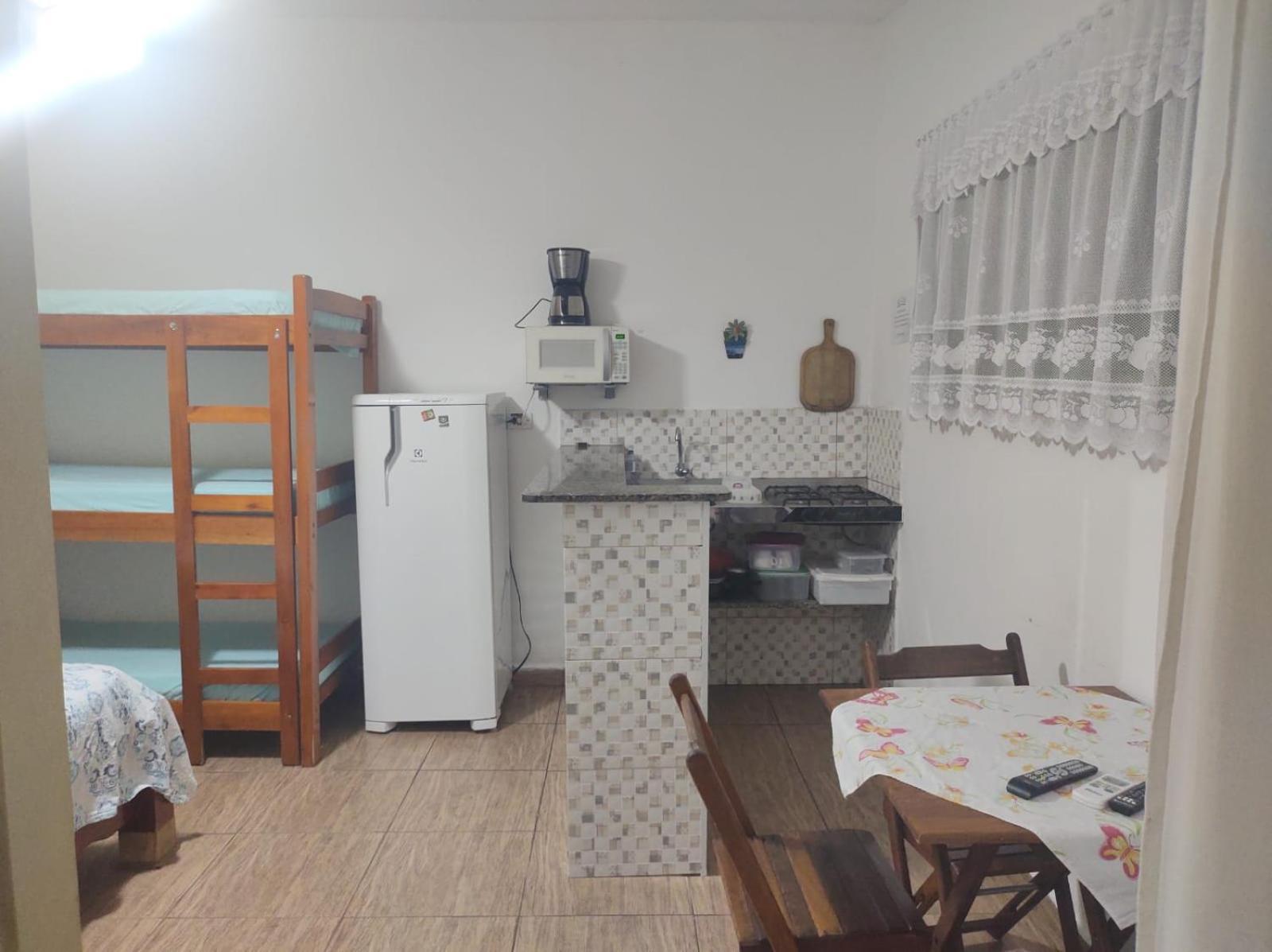 Hospedagem Lagoinha ウバトゥバ エクステリア 写真