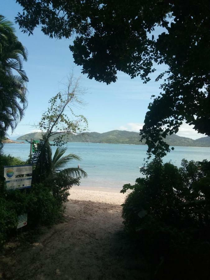 Hospedagem Lagoinha ウバトゥバ エクステリア 写真